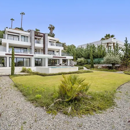 Alejandra - Benahavis Villa