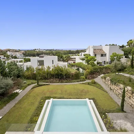 Alejandra - Benahavis Villa *
