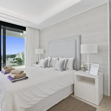 Villa Alejandra - Benahavis By Finest