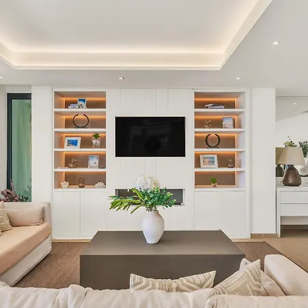 Alejandra - Benahavis By Finest Villa Estepona