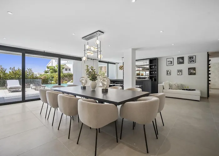 Alejandra - Benahavis By Finest * Estepona