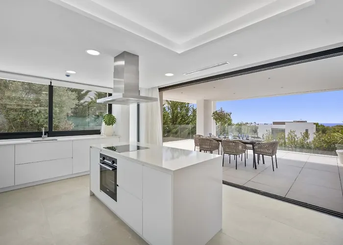 Alejandra - Benahavis By Finest Villa Estepona