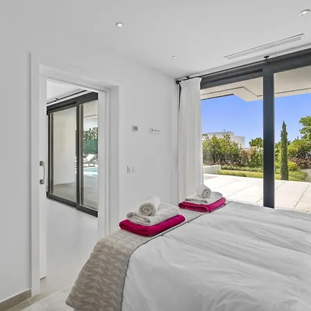 Alejandra - Benahavis By Finest