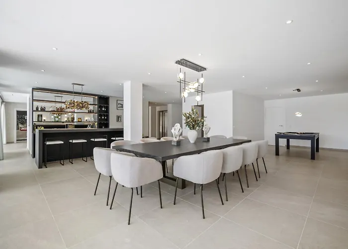 Villa Alejandra - Benahavis By Finest Estepona